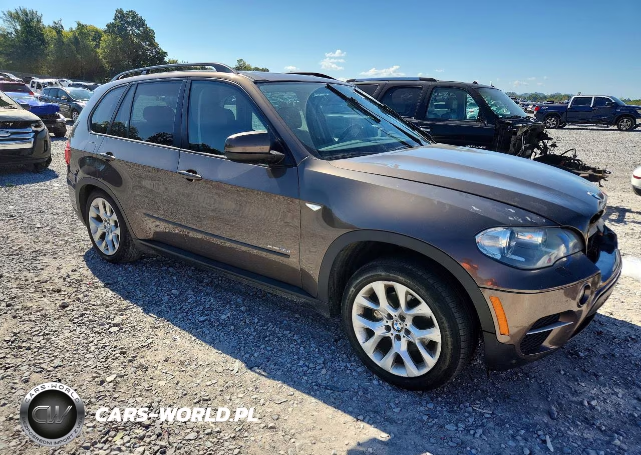 2012 BMW X5 xDrive35I VIN:5UXZV4C58CL766745 - 4