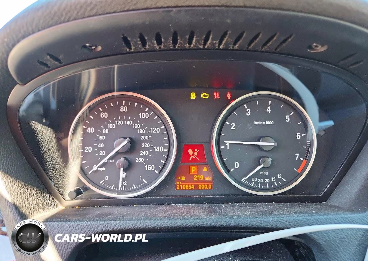 2012 BMW X5 xDrive35I VIN:5UXZV4C58CL766745 - 9