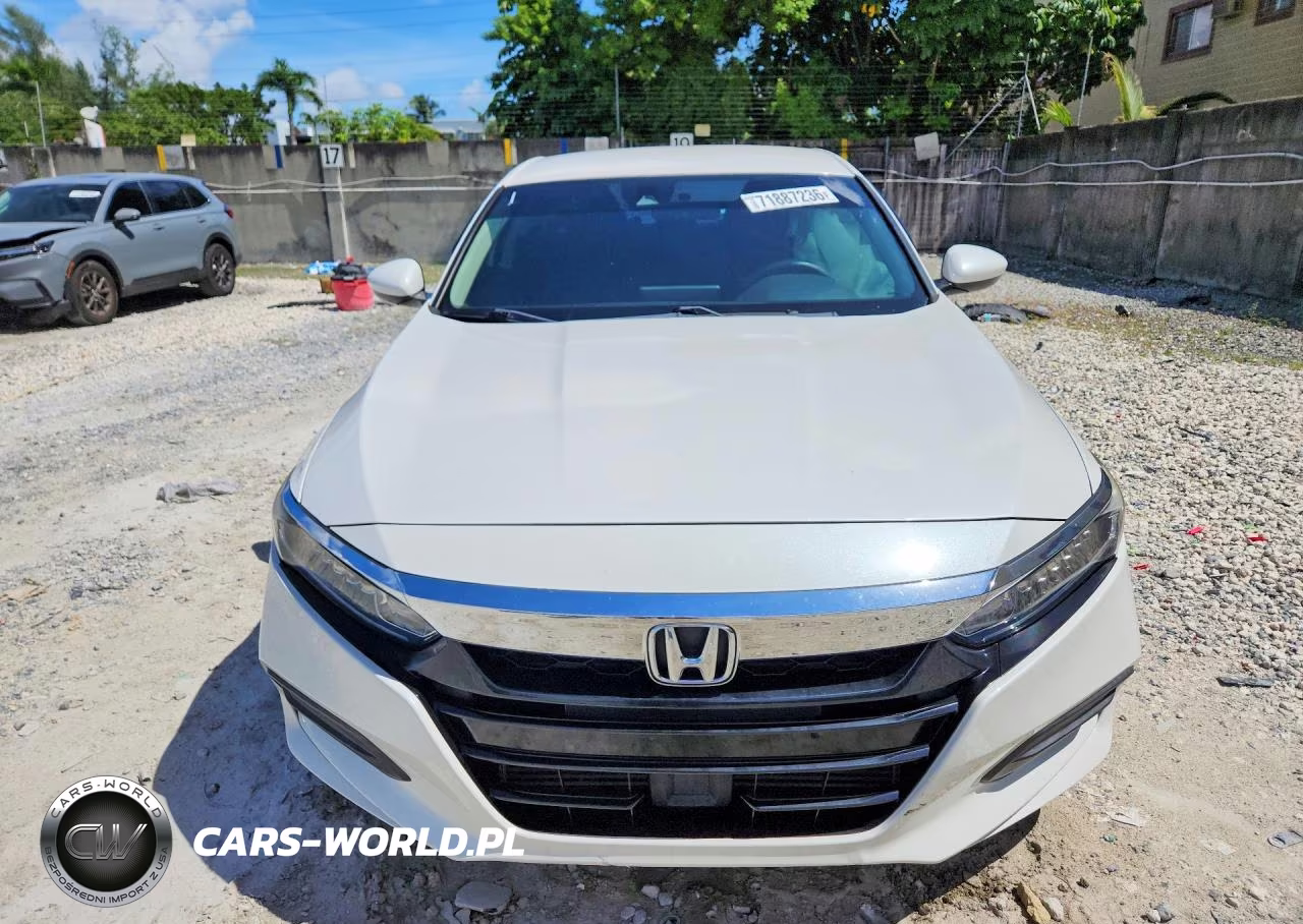 2018 Honda Accord Lx VIN:1HGCV1F15JA152759 - 5