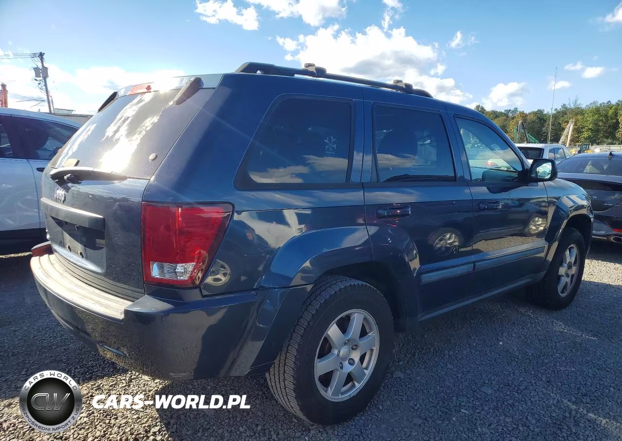 2009 Jeep Grand Cherokee Laredo VIN:1J8GR48K69C528079 - 3