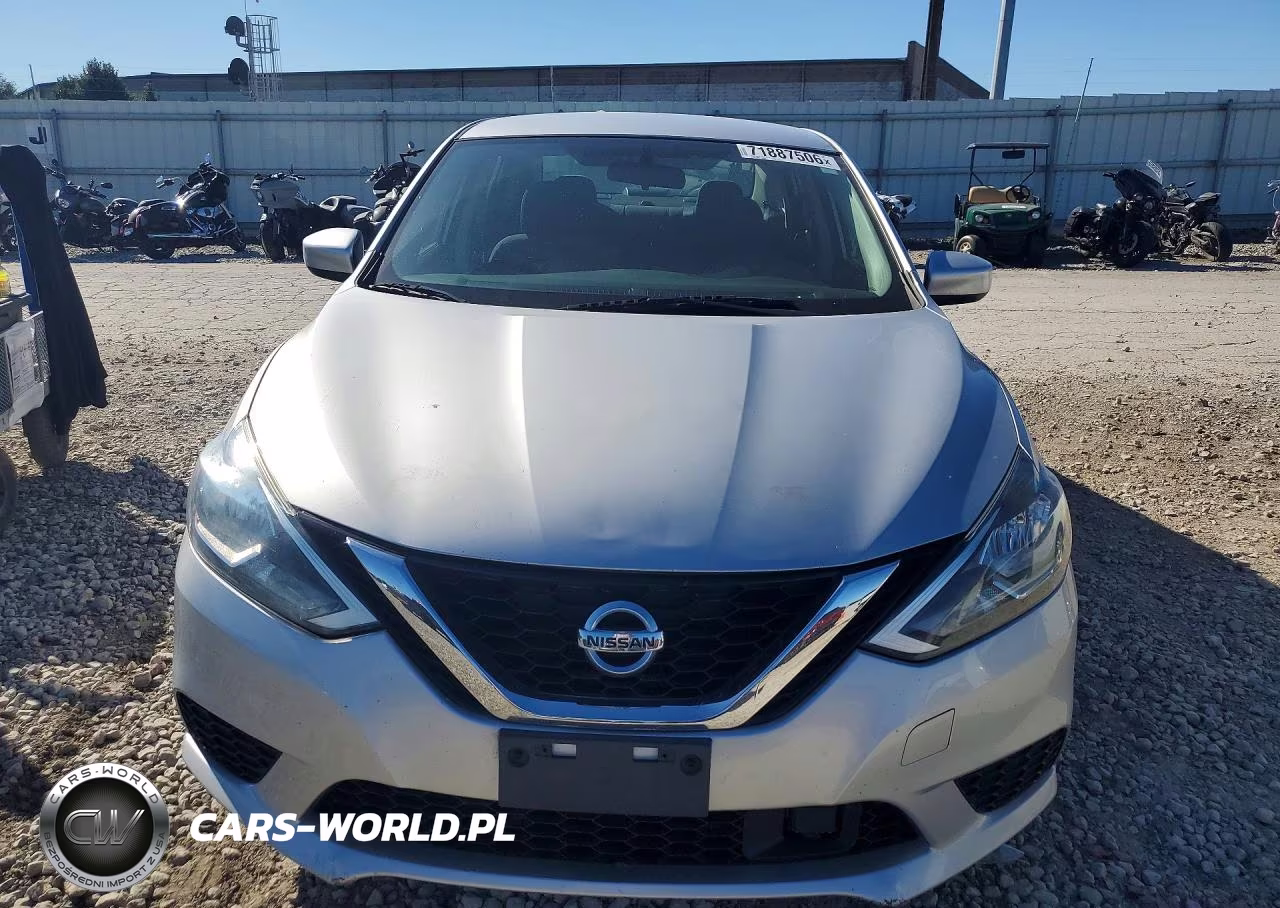 2018 Nissan Sentra S VIN:3N1AB7AP9JY277937 - 5