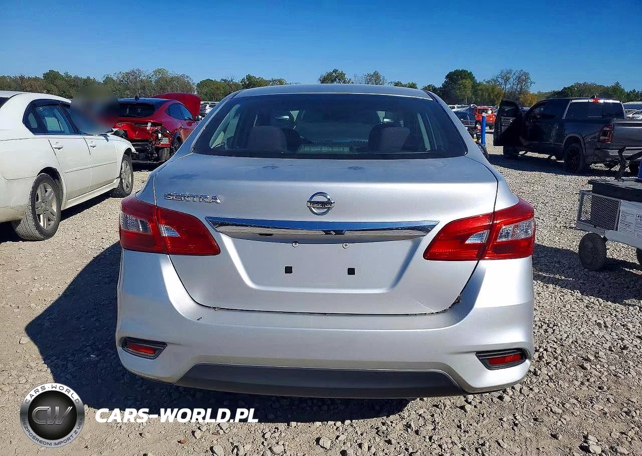 2018 Nissan Sentra S VIN:3N1AB7AP9JY277937 - 6