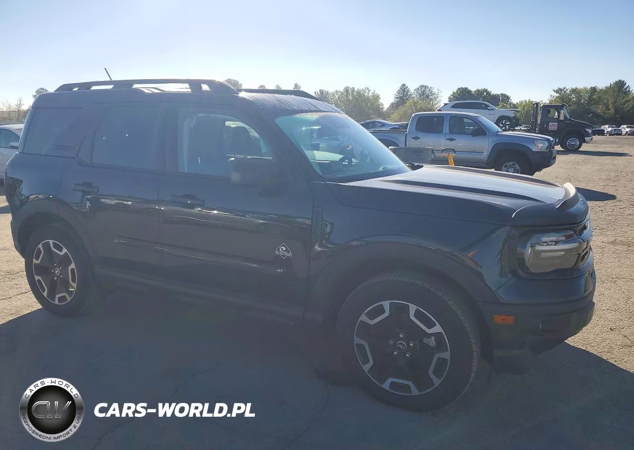 2022 Ford Bronco Sport Outer Banks VIN:3FMCR9C66NRD59671 - 4