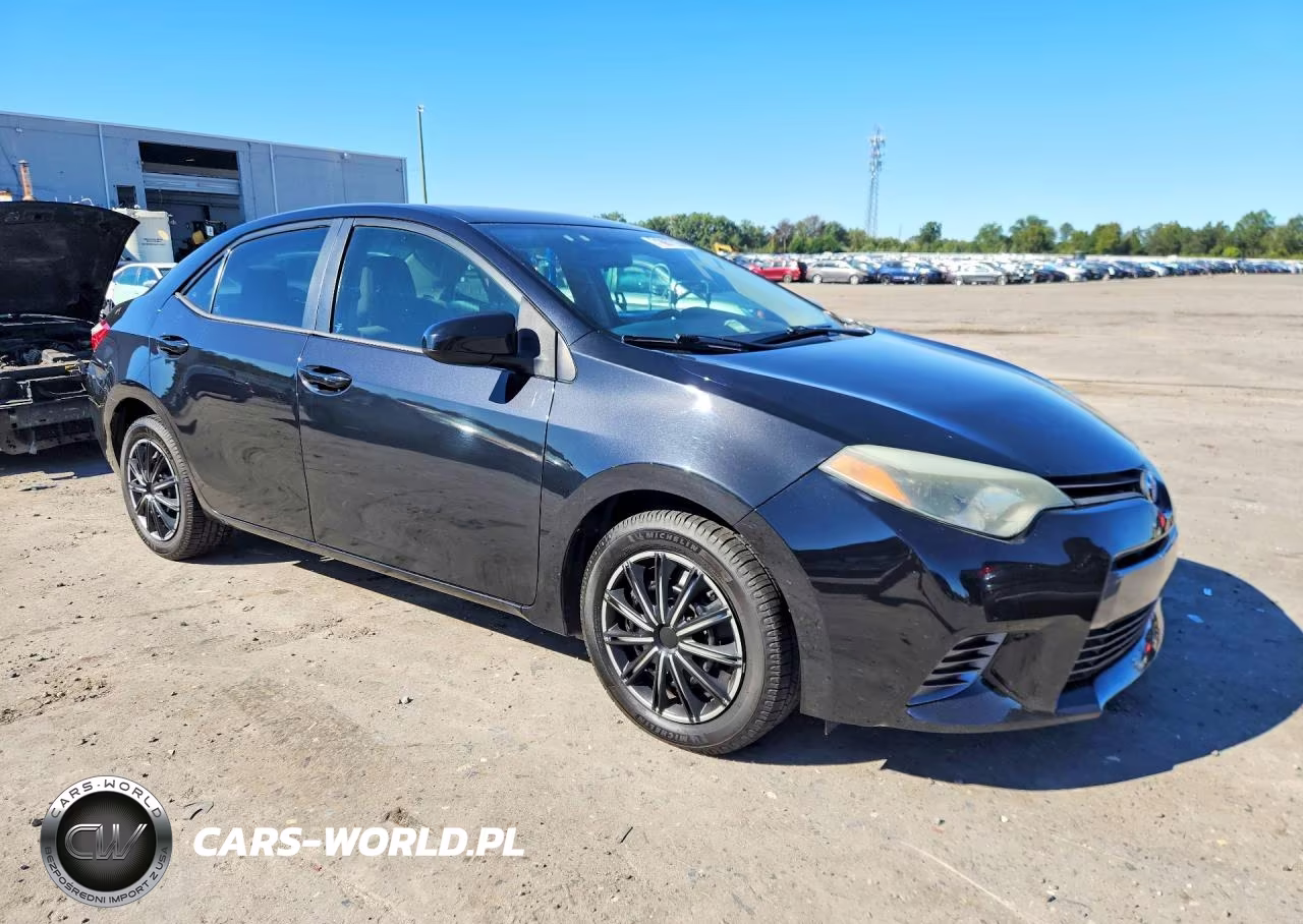 2015 Toyota Corolla Le VIN:2T1BURHE7FC284548 - 4