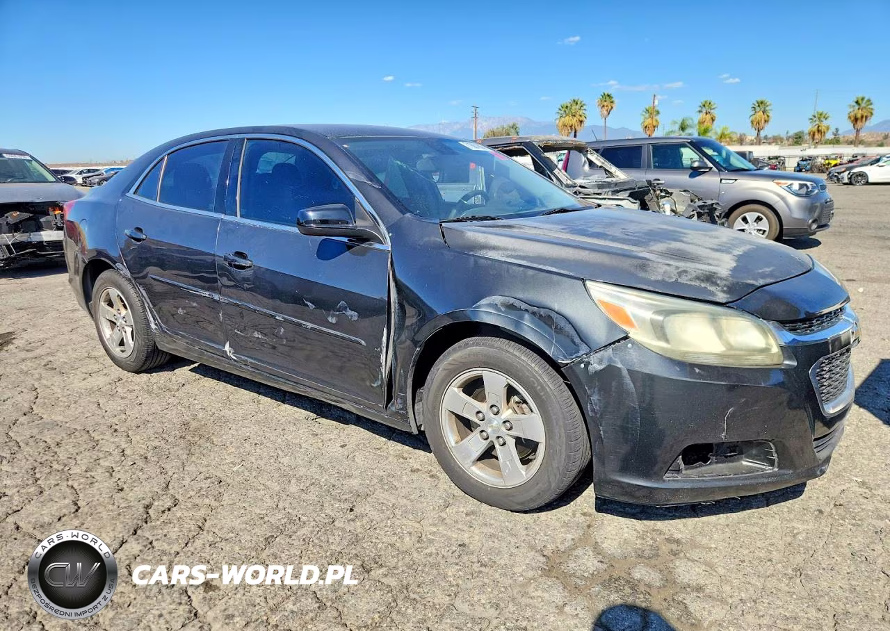 2015 Chevrolet Malibu Ls VIN:1G11B5SL8FF222917 - 4
