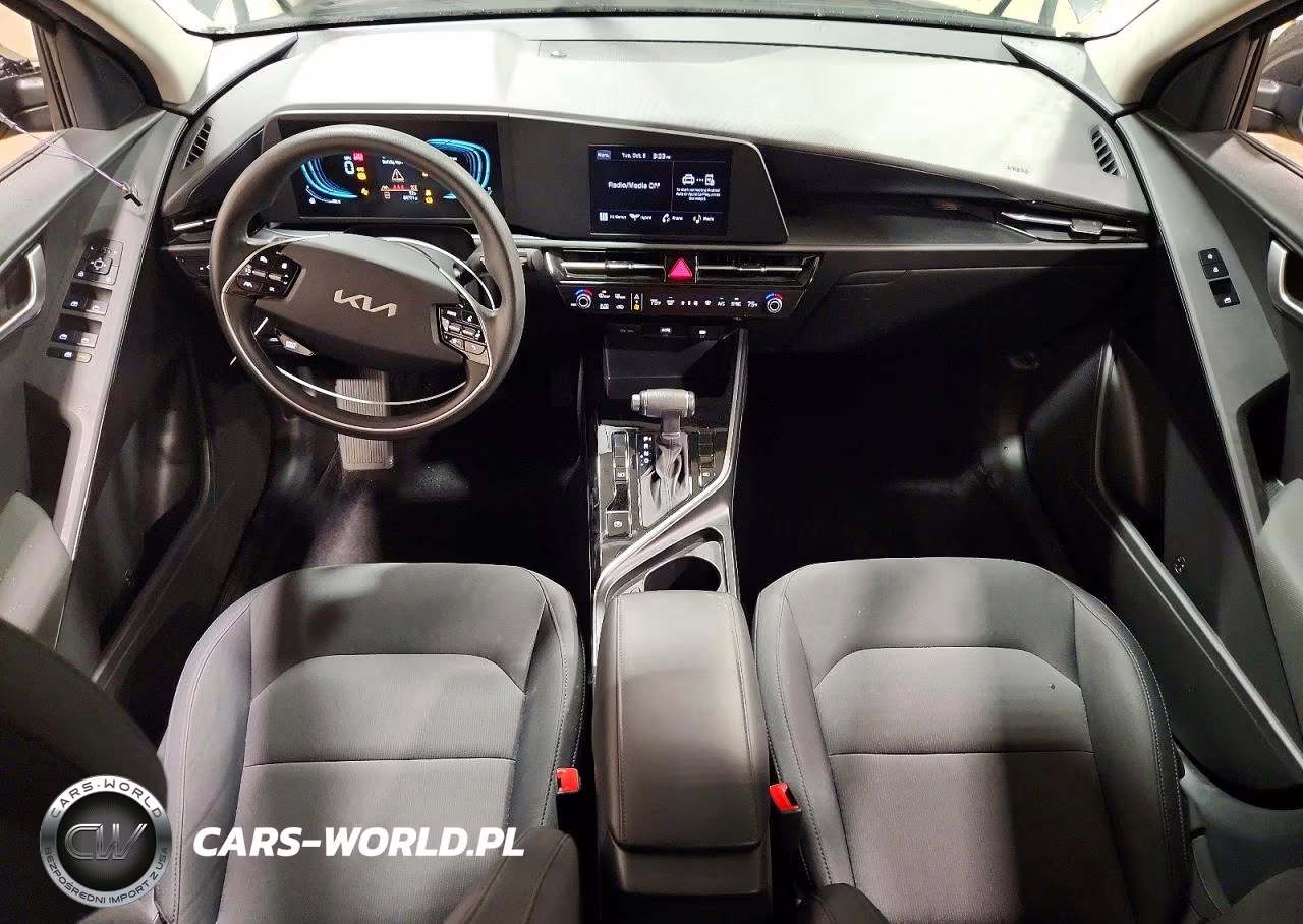 2026 Kia Niro Lx VIN:KNDCP3LE1T5324485 - 8