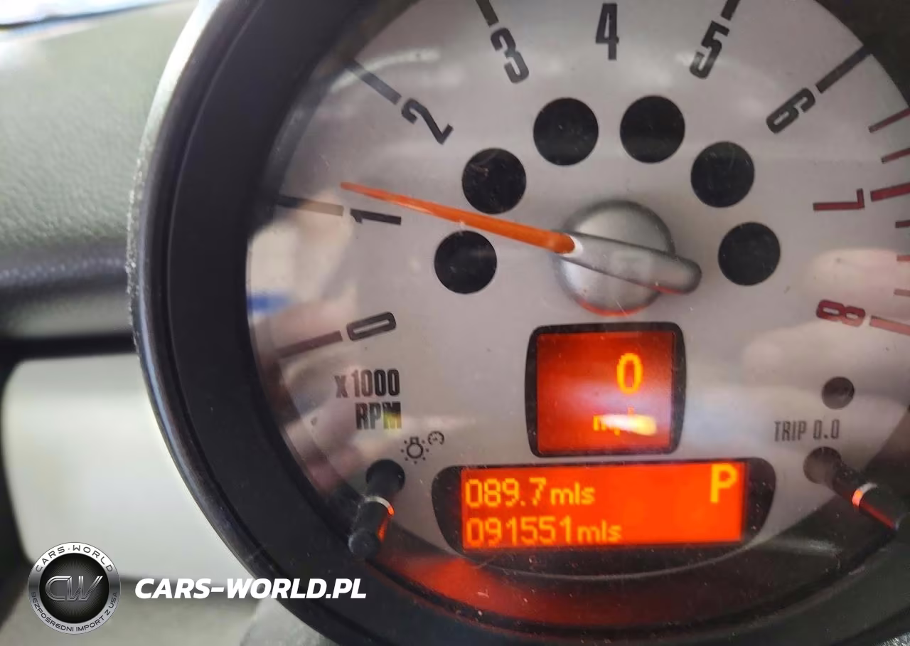 2013 Mini Cooper VIN:WMWSU3C57DT680390 - 9