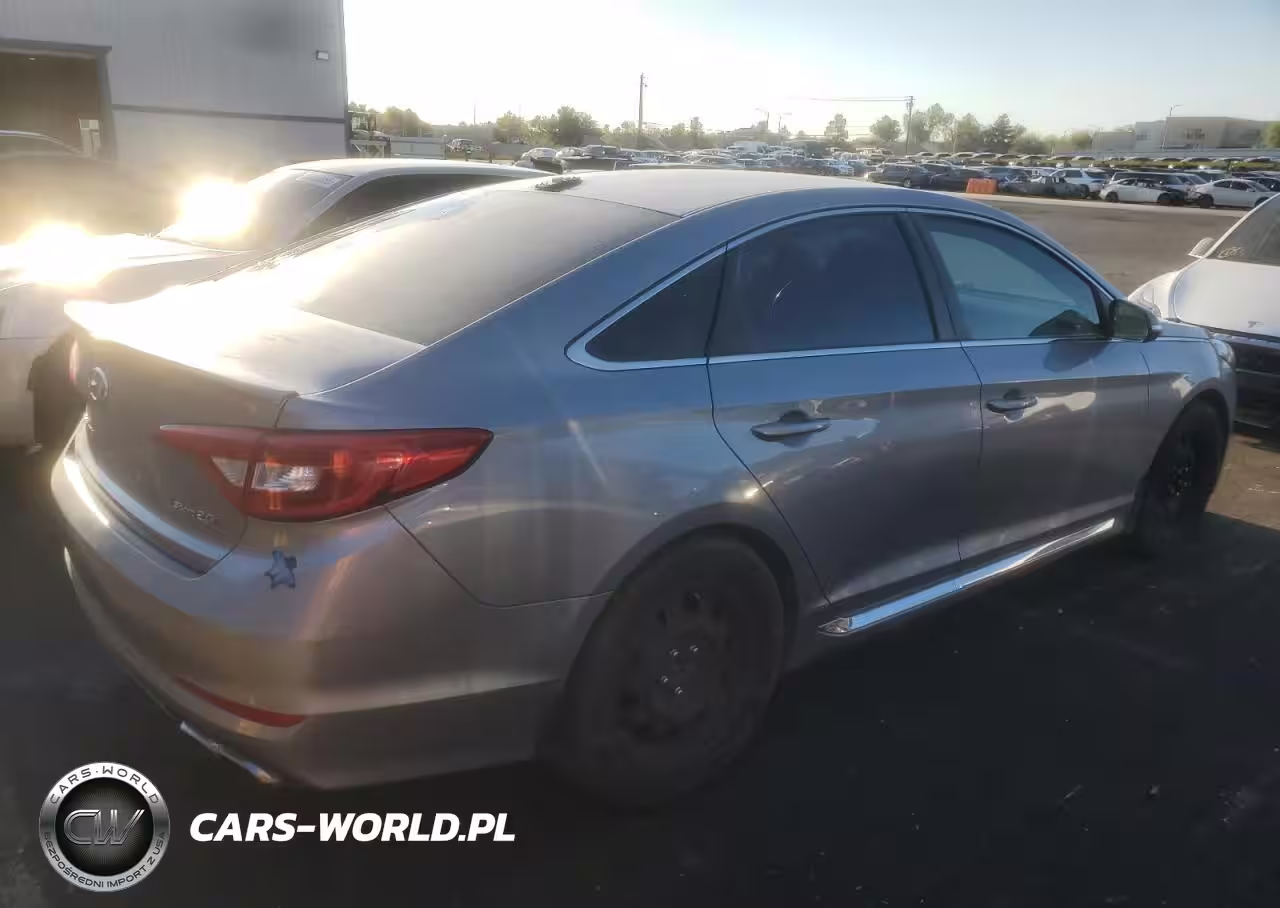 2017 Hyundai Sonata Sport VIN:5NPE34AB9HH501018 - 3