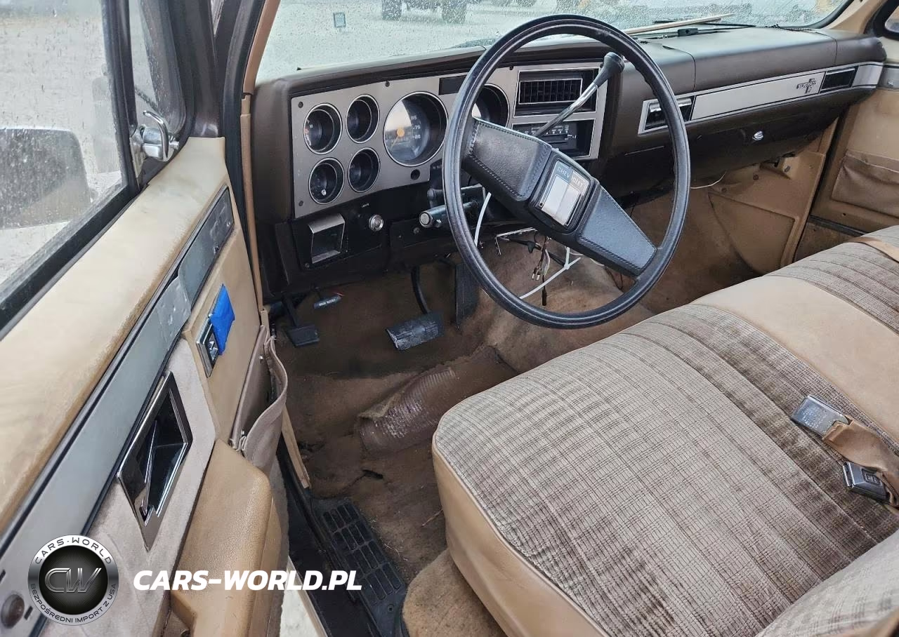 1984 Chevrolet C10 VIN:2GCDC14C2E1149864 - 8