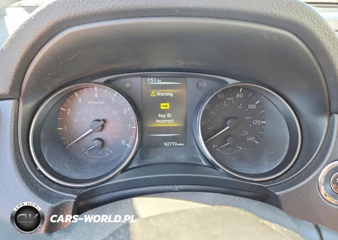 2017 Nissan Rogue Sv VIN:KNMAT2MVXHP556767 - 9