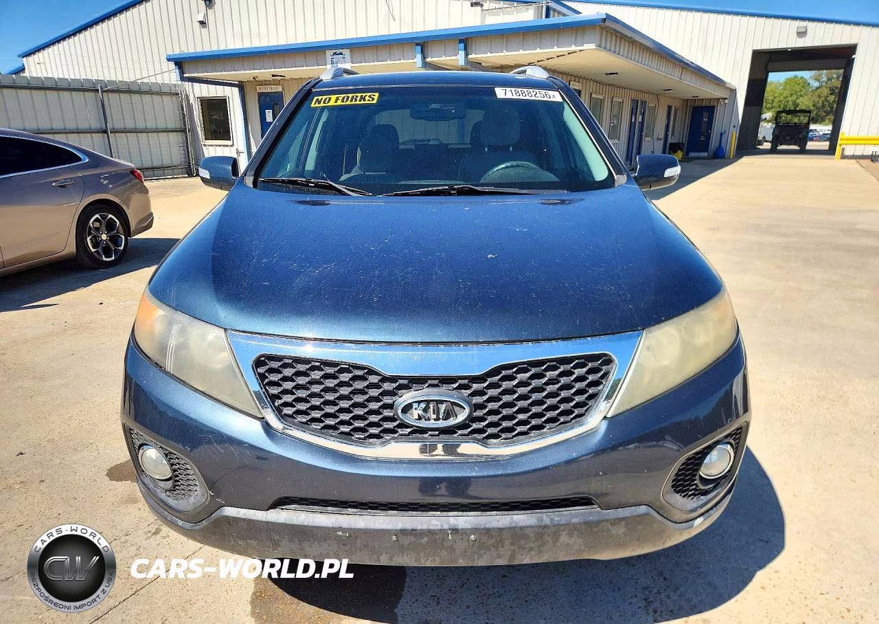 2011 Kia Sorento Lx VIN:5XYKT4A11BG062518 - 5