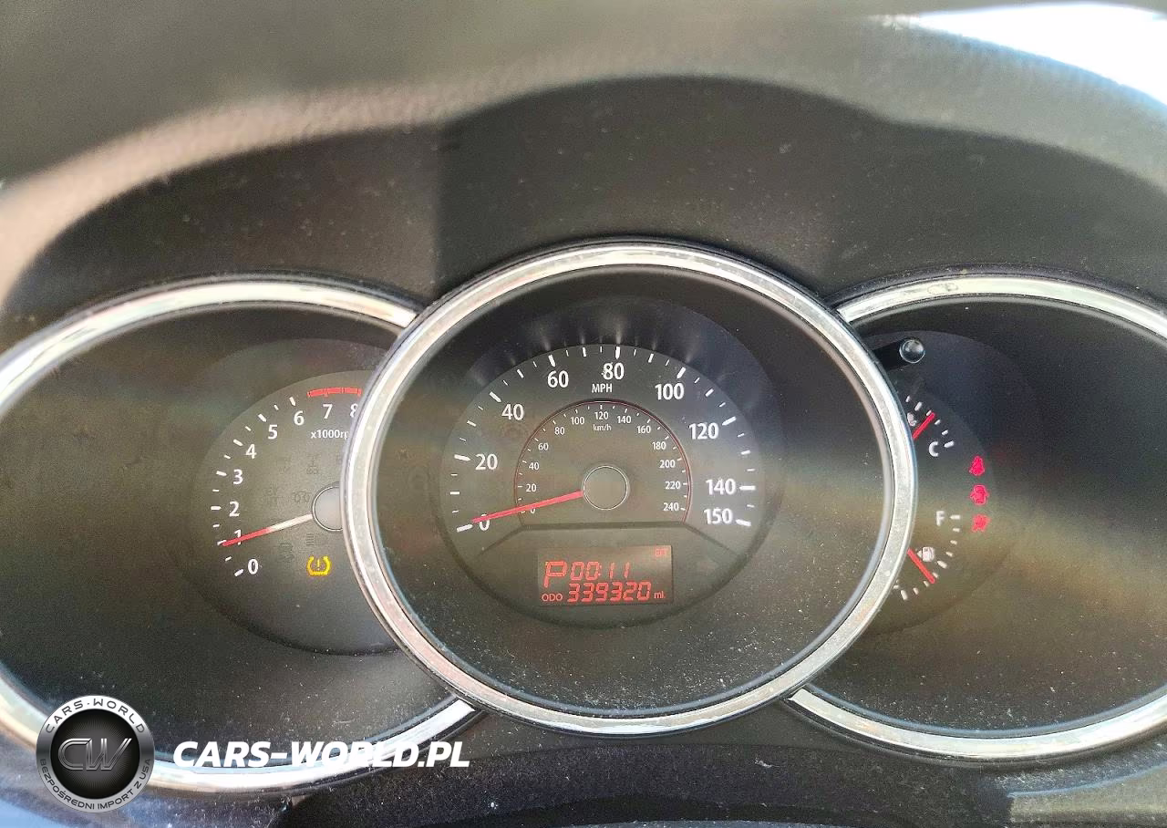 2011 Kia Sorento Lx VIN:5XYKT4A11BG062518 - 9