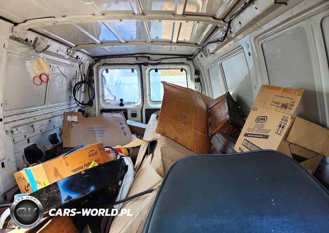 1992 Ford E350 Van VIN:1FTJE34M8NHA33146 - 10