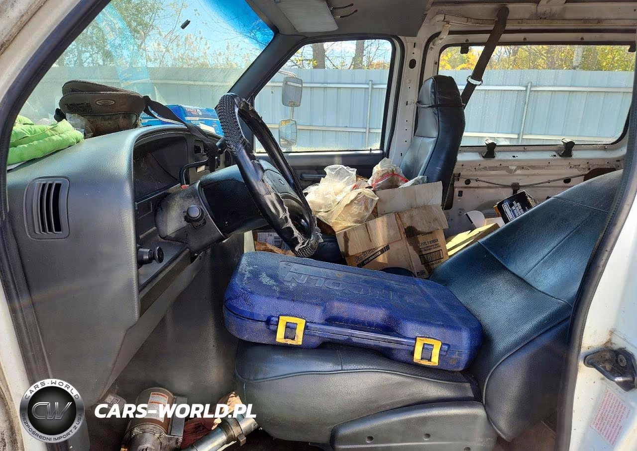 1992 Ford E350 Van VIN:1FTJE34M8NHA33146 - 7