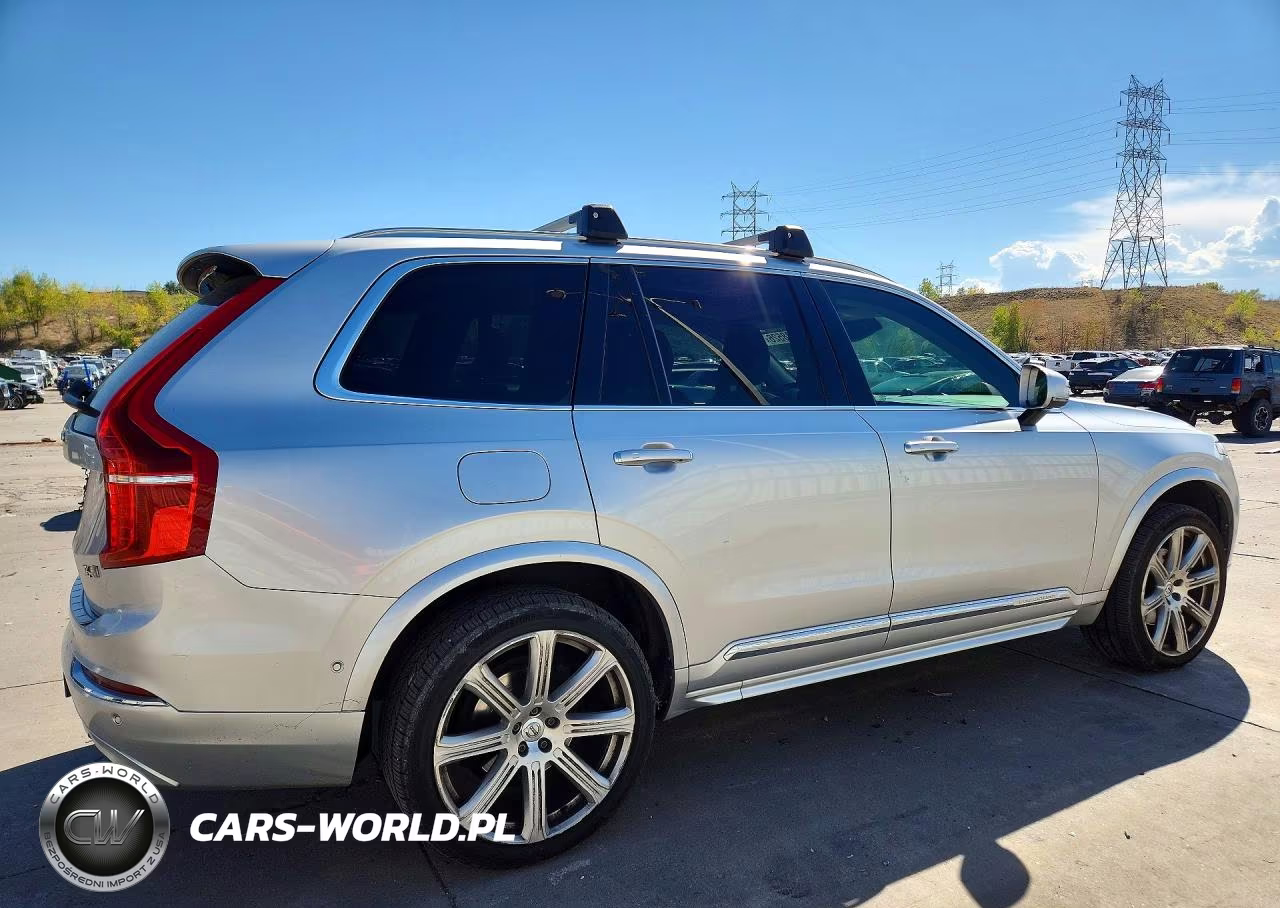 2016 Volvo Xc90 T6 VIN:YV4A22PLXG1088096 - 3