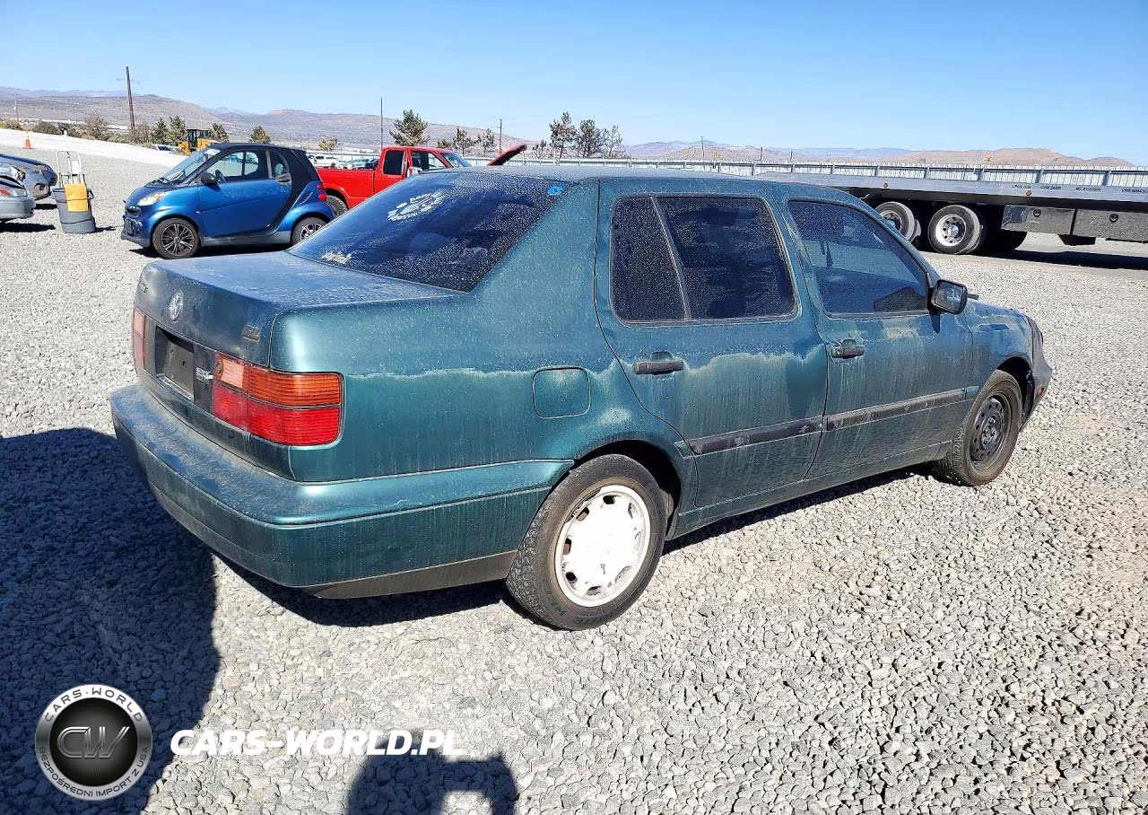 1996 Volkswagen Jetta Gl VIN:3VWRA81H4TM056951 - 3