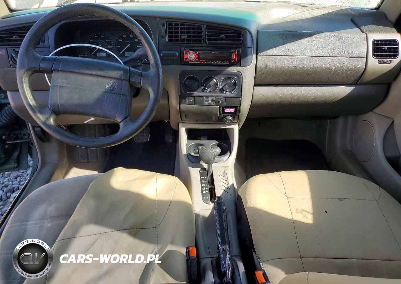 1996 Volkswagen Jetta Gl VIN:3VWRA81H4TM056951 - 8