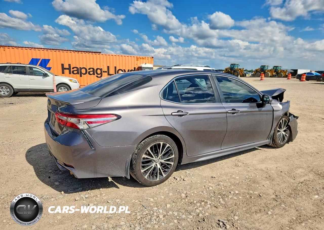 2018 Toyota Camry Se VIN:4T1B11HK0JU604526 - 3