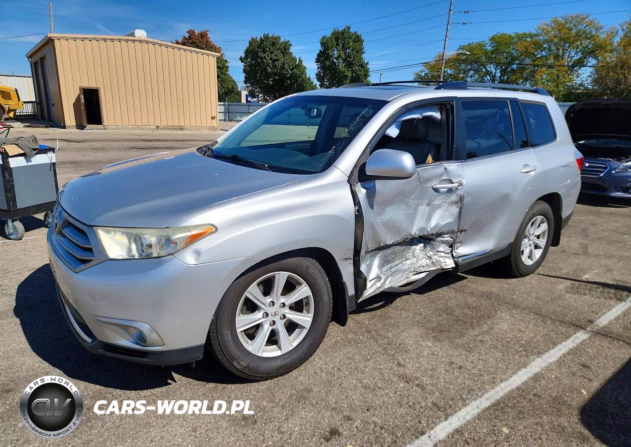 2013 Toyota Highlander Se – zdjęcie 1 z 13