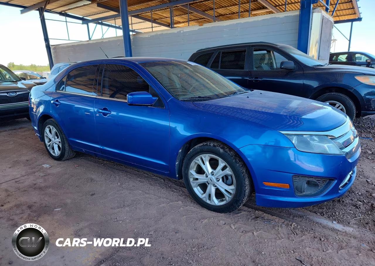 2012 Ford Fusion Se VIN:3FAHP0HA8CR299968 - 4