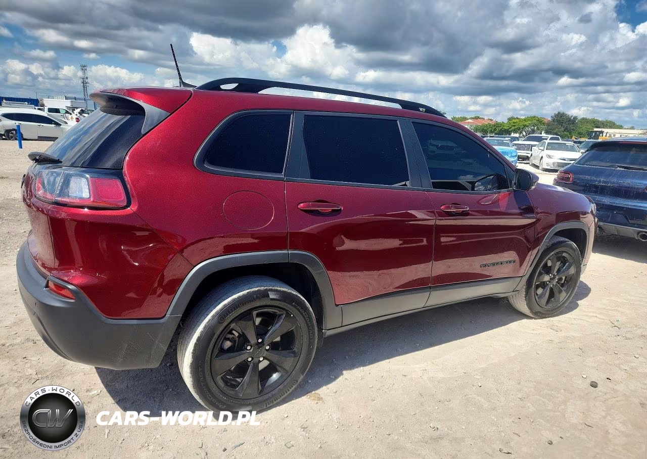2021 Jeep Cherokee Latitude Plus VIN:1C4PJMLBXMD242034 - 3