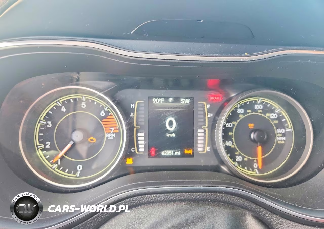 2021 Jeep Cherokee Latitude Plus VIN:1C4PJMLBXMD242034 - 9
