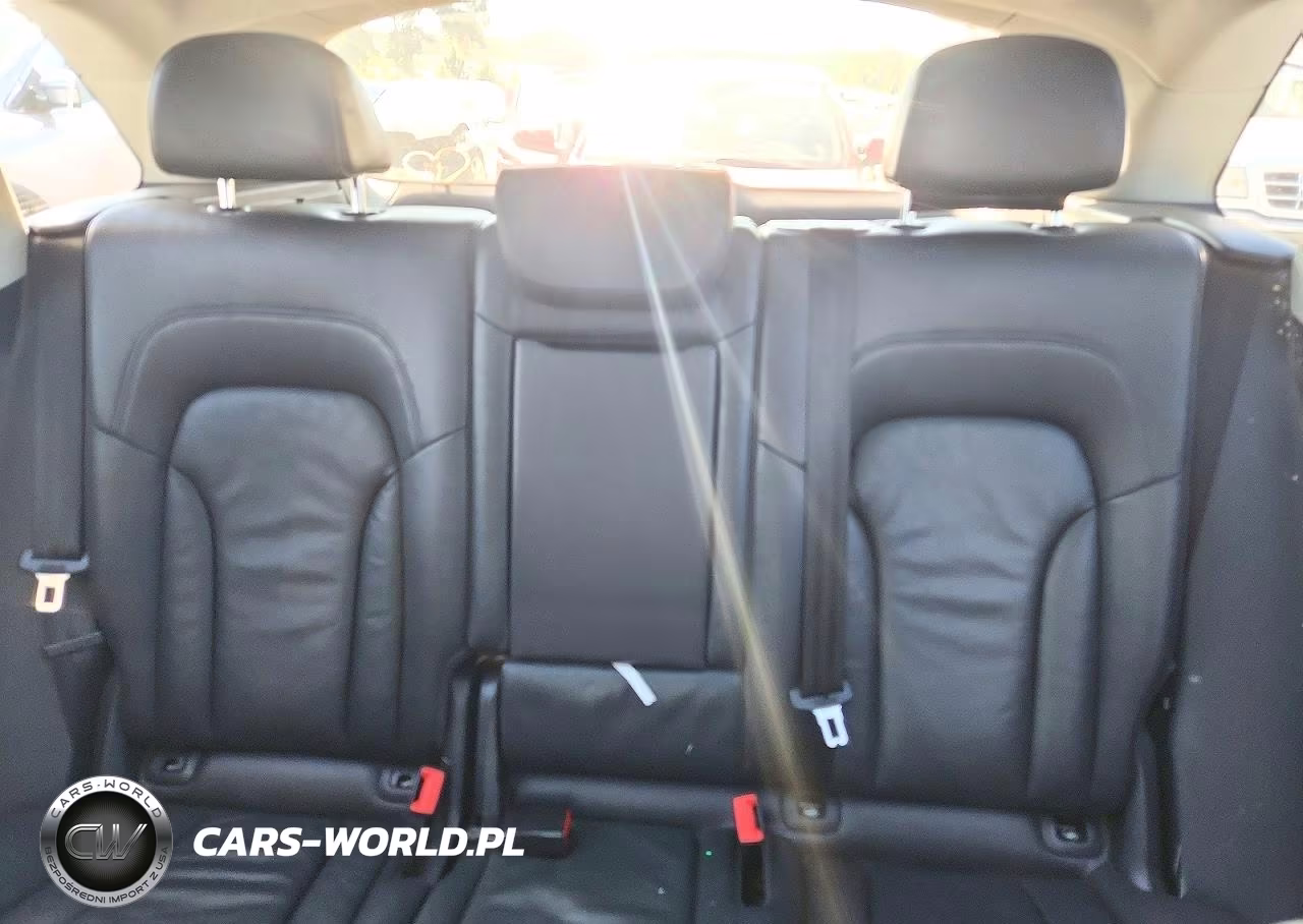 2015 Audi Q5 Premium Plus VIN:WA1LFAFP3FA064679 - 10