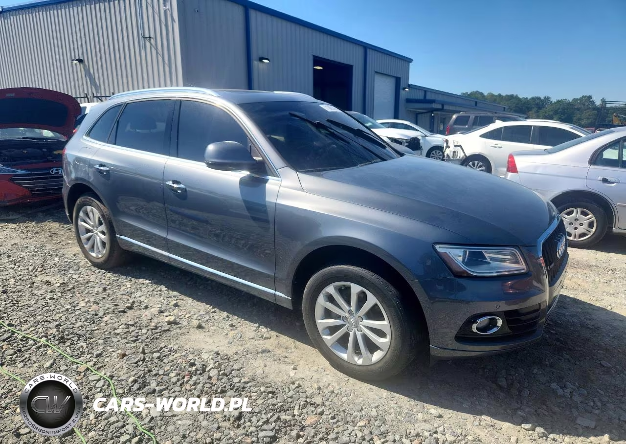 2015 Audi Q5 Premium Plus VIN:WA1LFAFP3FA064679 - 4