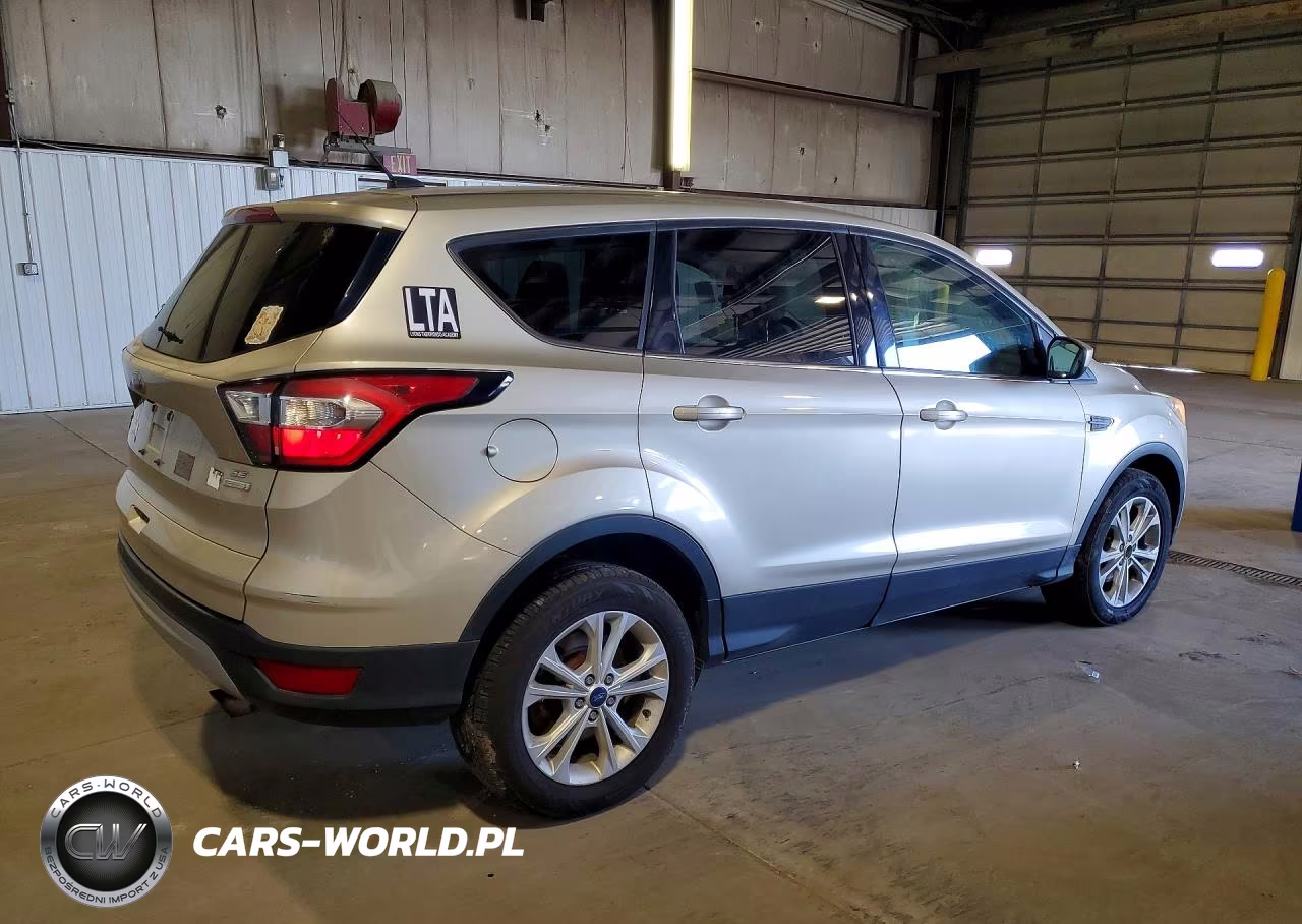 2017 Ford Escape Se VIN:1FMCU0GD3HUE75541 - 3