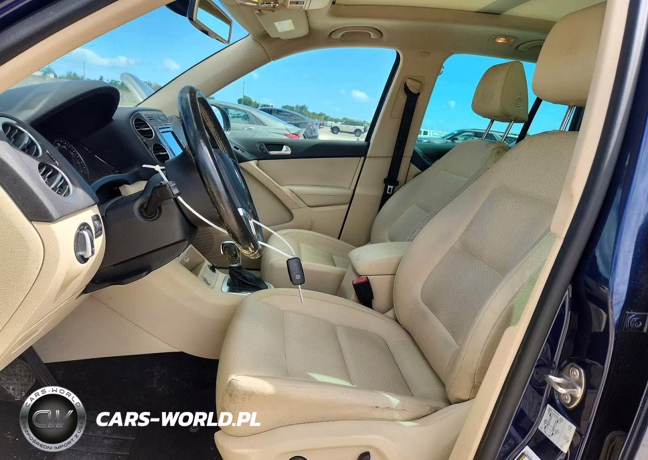 2016 Volkswagen Tiguan S VIN:WVGAV7AX6GW561591 - 7