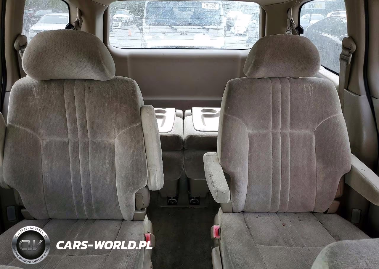 2000 Toyota Sienna Le VIN:4T3ZF13C9YU172990 - 10
