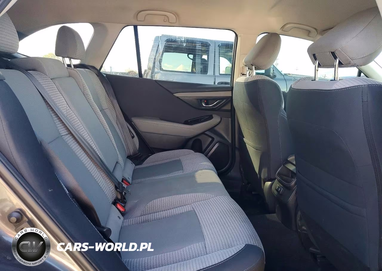 2021 Subaru Outback Premium VIN:4S4BTADC1M3135806 - 11