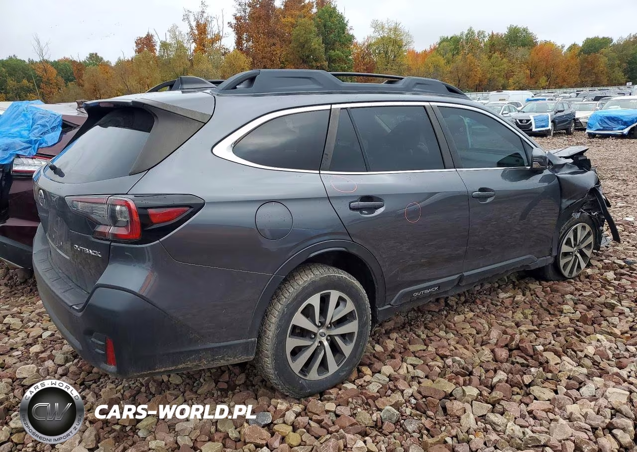 2021 Subaru Outback Premium VIN:4S4BTADC1M3135806 - 3