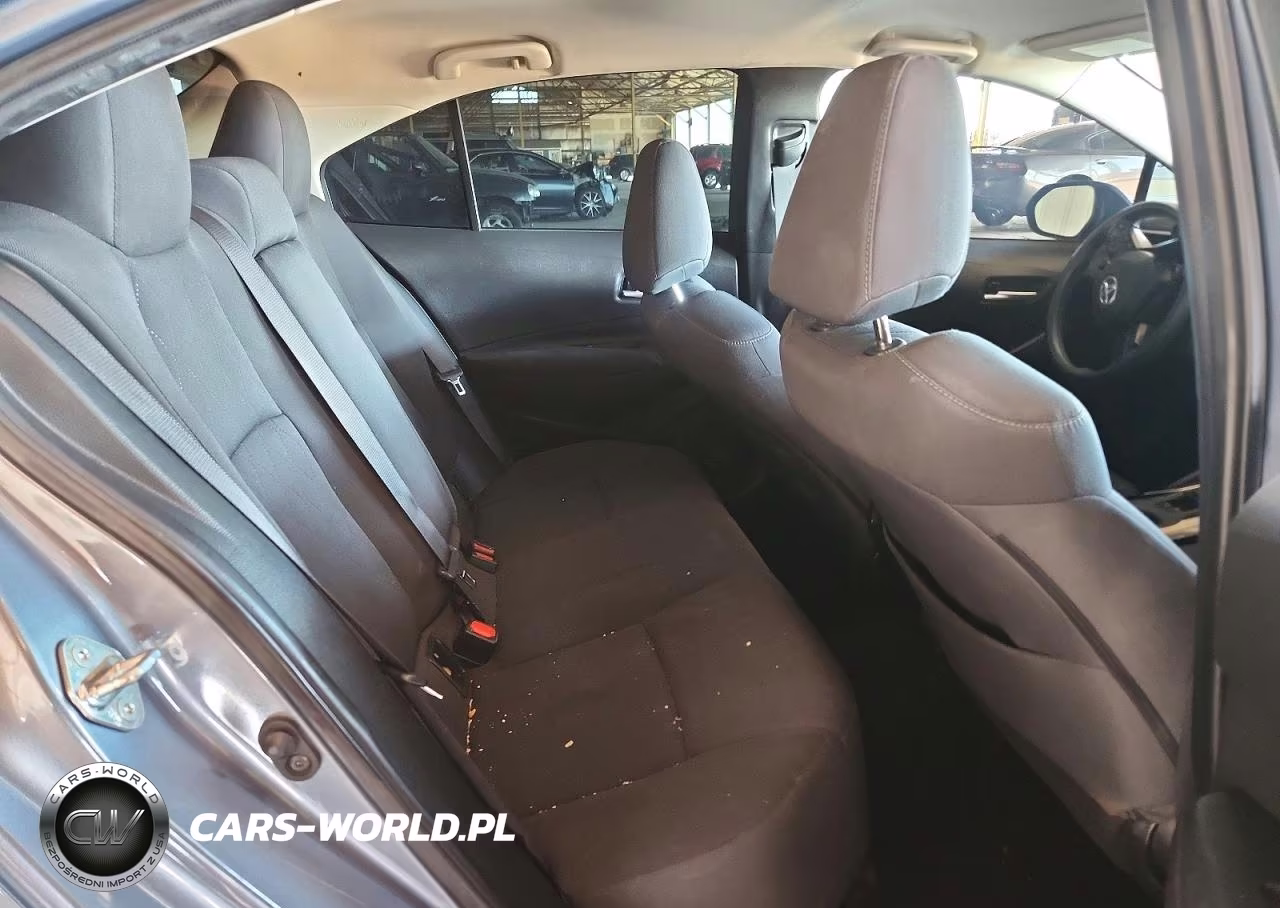 2020 Toyota Corolla Le VIN:5YFEPRAEXLP116882 - 10