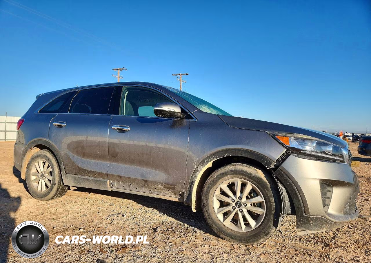 2019 Kia Sorento Lx VIN:5XYPG4A37KG508330 - 4