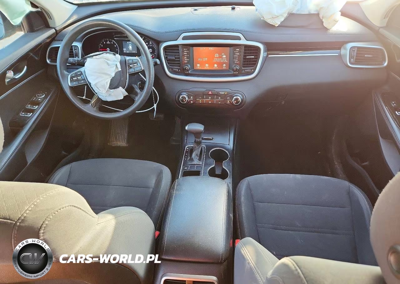 2019 Kia Sorento Lx VIN:5XYPG4A37KG508330 - 8