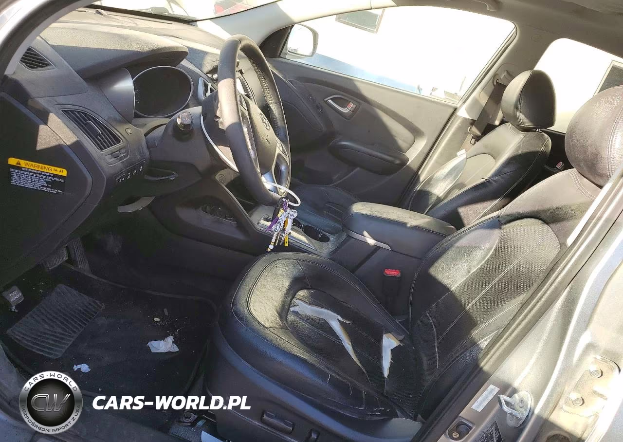 2010 Hyundai Tucson Limited VIN:KM8JUCAC1AU034084 - 7