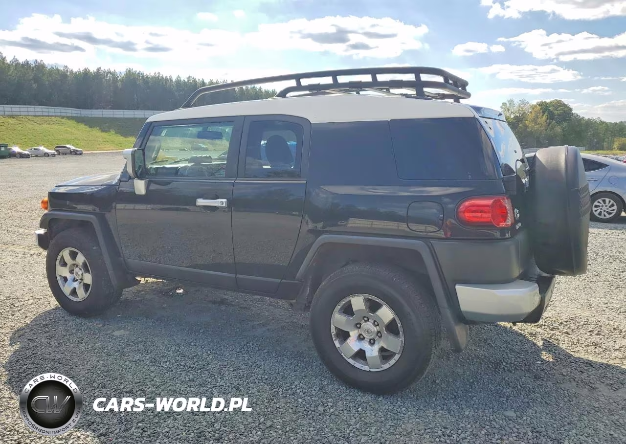 2009 Toyota Fj Cruiser Base VIN:JTEBU11F69K058519 - 2