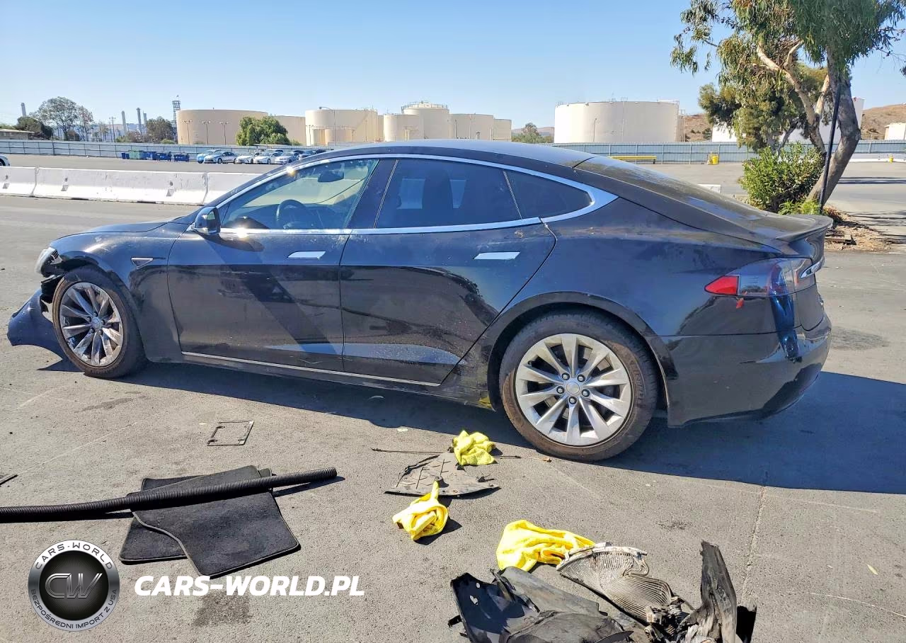 2016 Tesla Model S VIN:5YJSA1E15GF142479 - 2