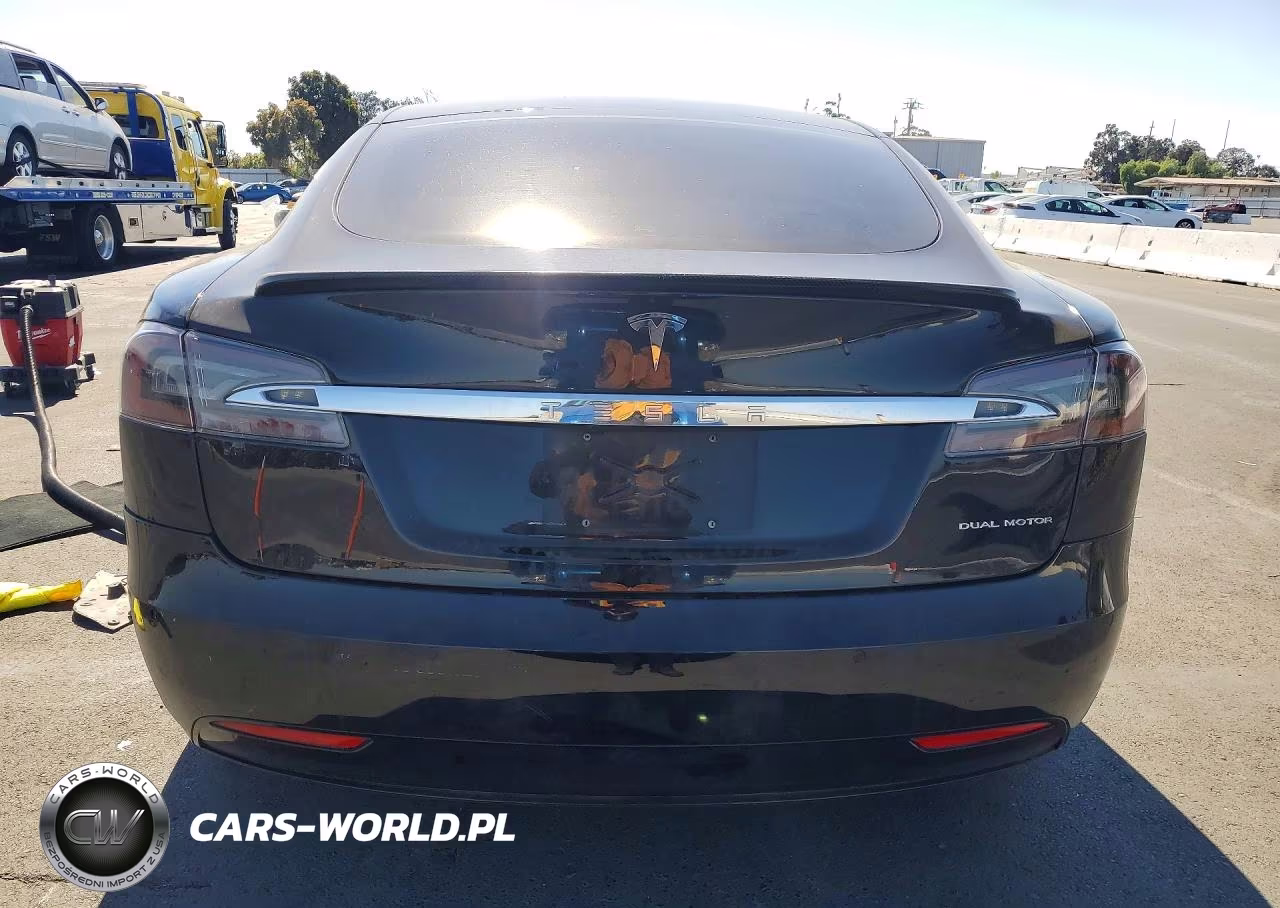 2016 Tesla Model S VIN:5YJSA1E15GF142479 - 6