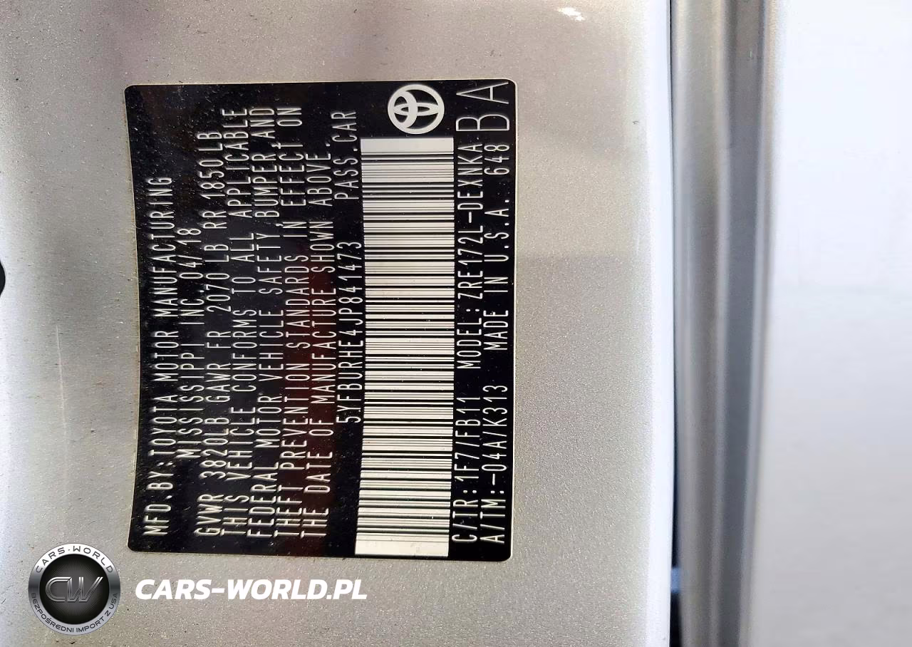 2018 Toyota Corolla Le VIN:5YFBURHE4JP841473 - 13
