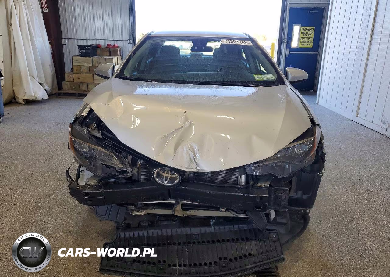 2018 Toyota Corolla Le VIN:5YFBURHE4JP841473 - 5