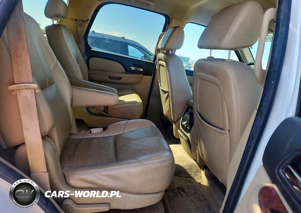 2008 Chevrolet Tahoe K1500 VIN:1GNFK13068J174013 - 11