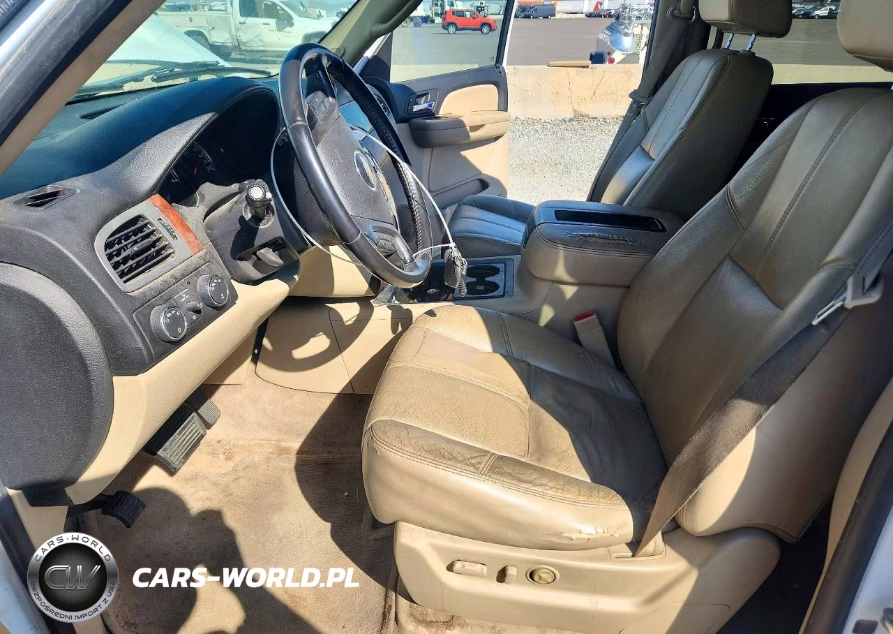 2008 Chevrolet Tahoe K1500 VIN:1GNFK13068J174013 - 7