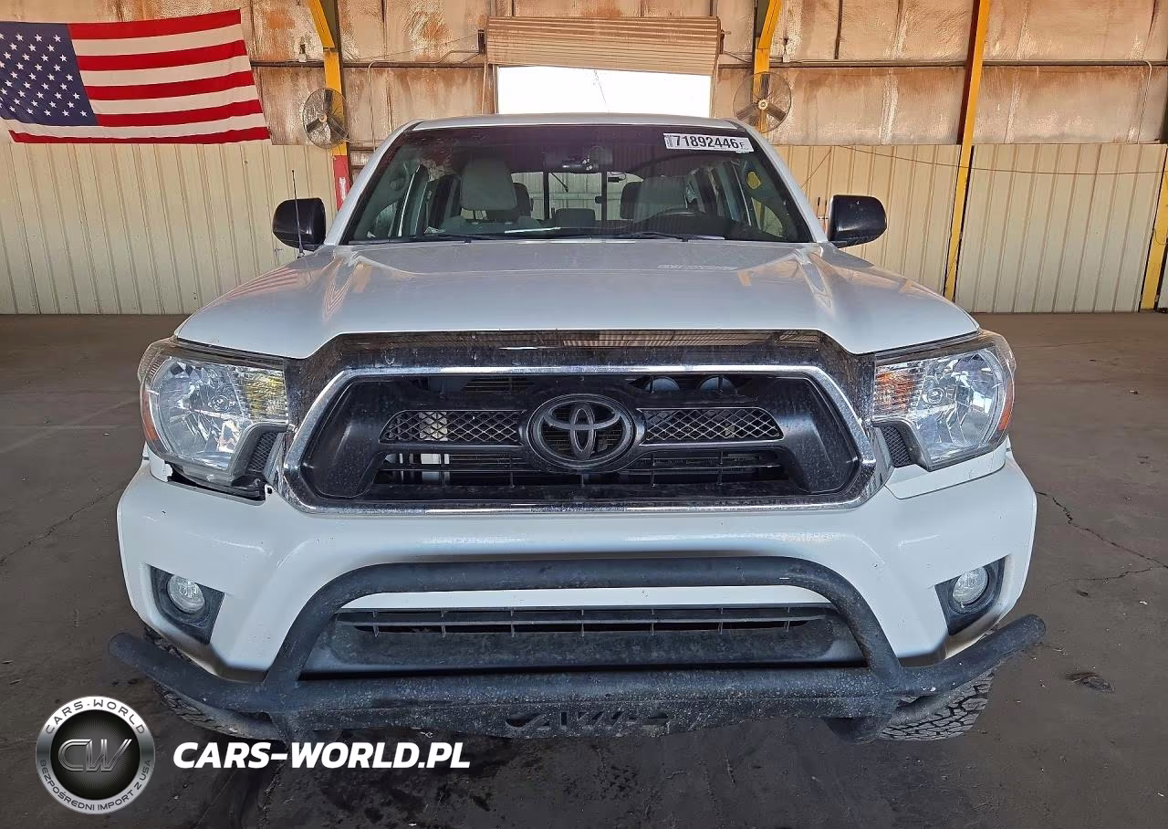 2015 Toyota Tacoma V6 VIN:3TMLU4EN2FM193366 - 5