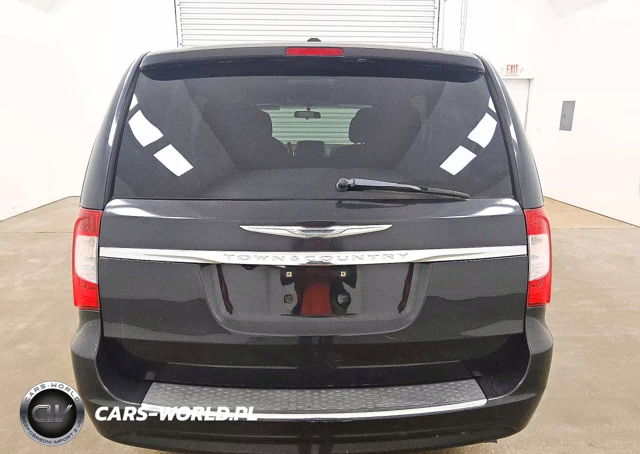2011 Chrysler Town & Country Touring VIN:2A4RR5DG8BR607753 - 6