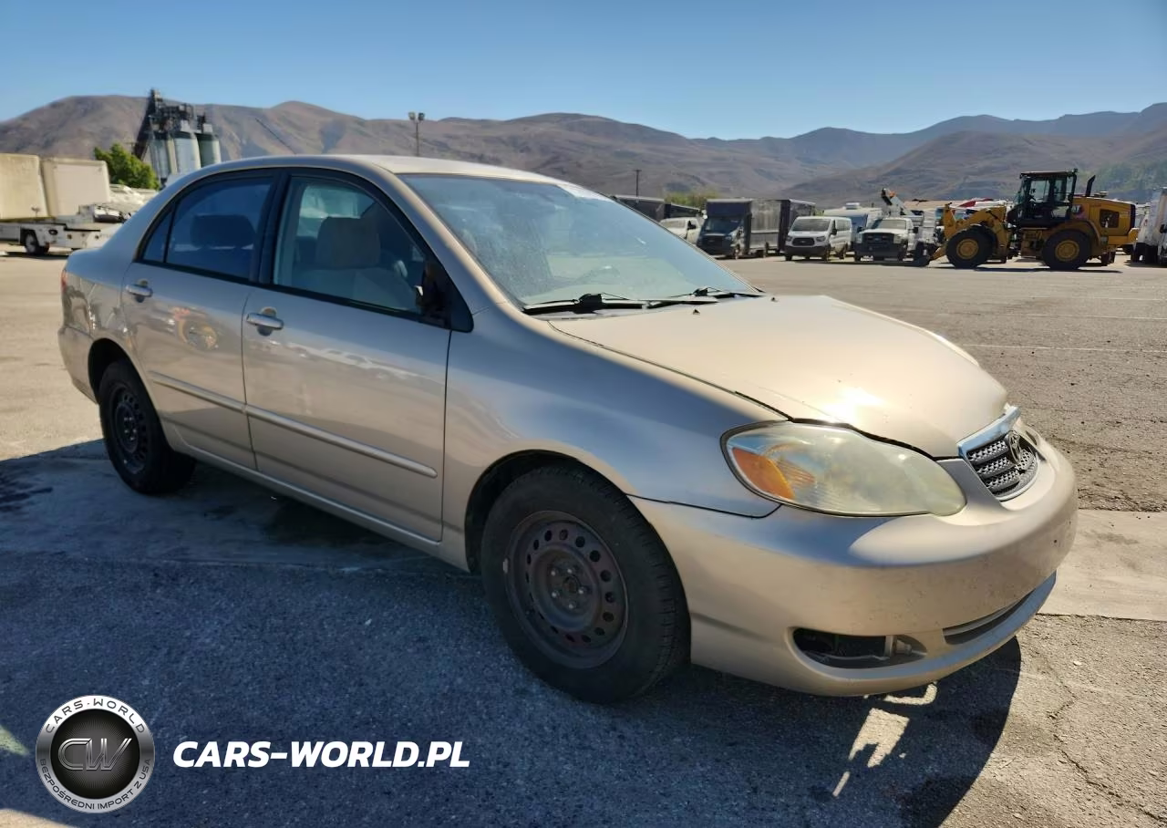2005 Toyota Corolla Le VIN:1NXBR32E75Z526985 - 4