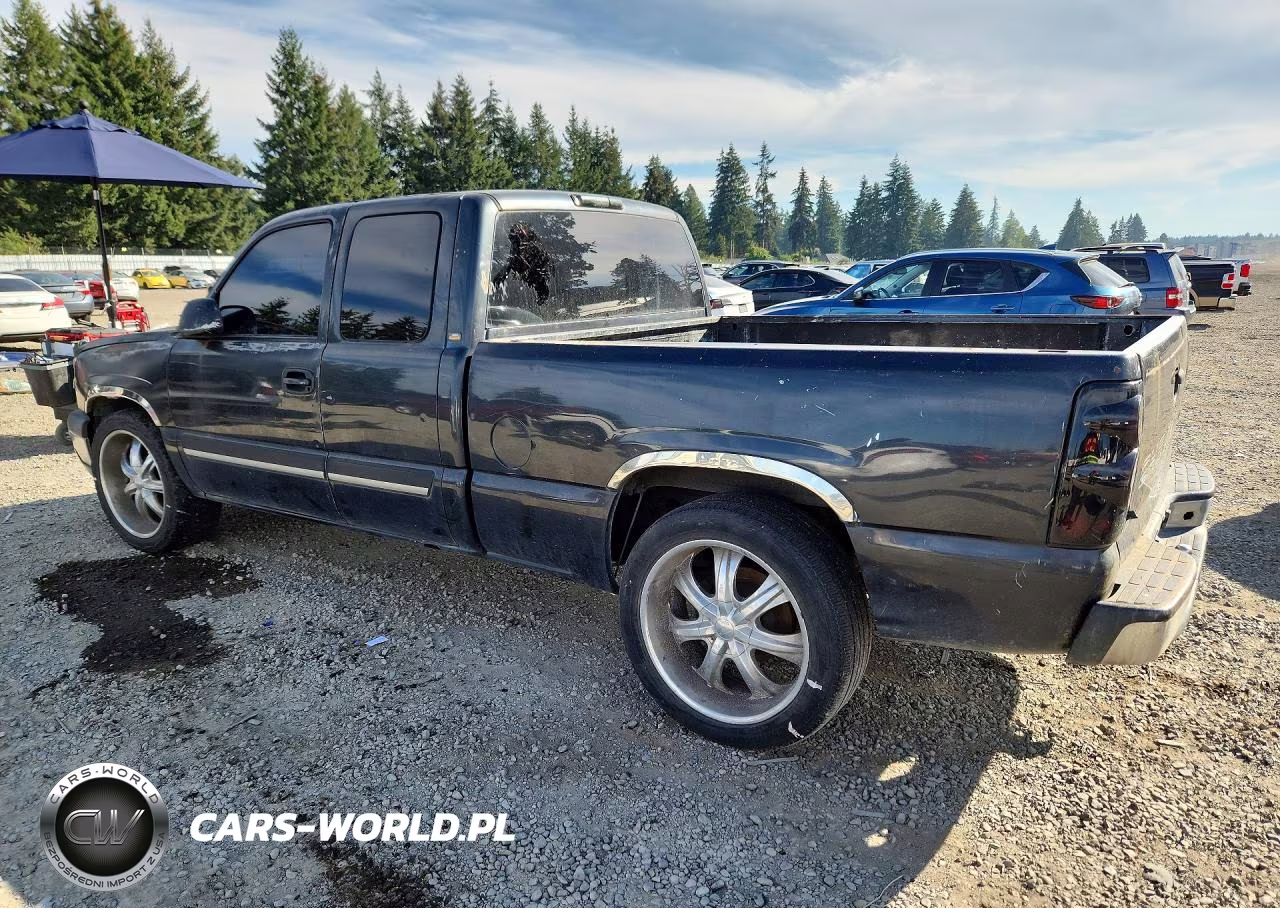 2003 Chevrolet Silverado C1500 VIN:2GCEC19X931288306 - 2