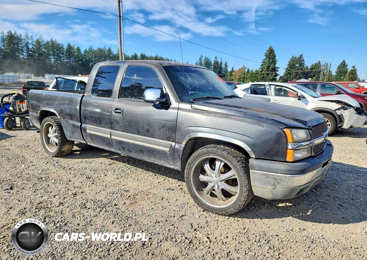 2003 Chevrolet Silverado C1500 VIN:2GCEC19X931288306 - 4