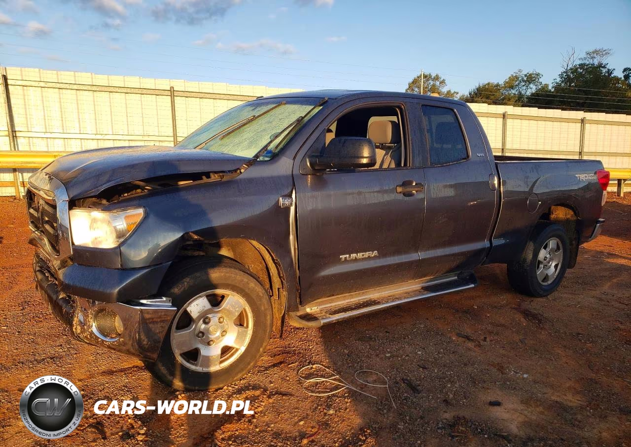2010 Toyota Tundra Double Cab Sr5 – zdjęcie 1 z 12